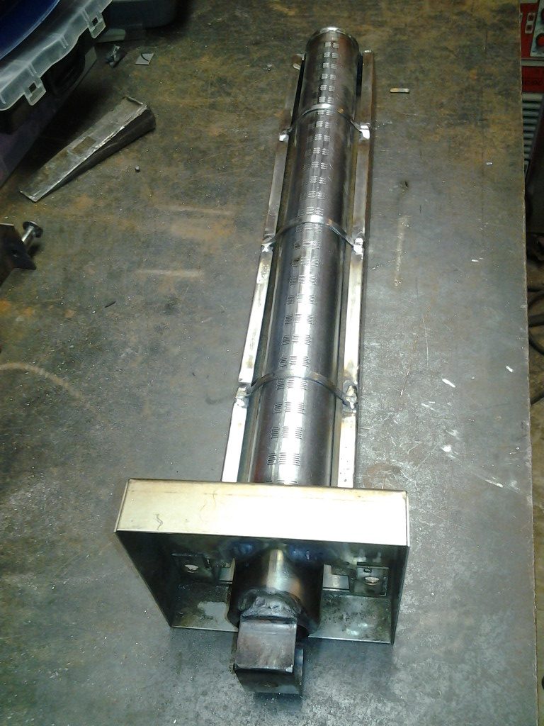Commercial stainless steel burner has been modified by adding holding bands that are welded to the frame GTAW 316. The burner cracks has been fixed and the whole burner has been shortened. For JW Portable Welding & Repairs, London, 2014